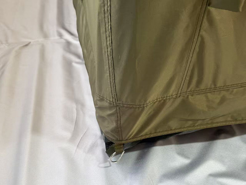 Kleine militaire groene opblaasbare kampeertent Kleine militaire groene opblaasbare kampeertent
